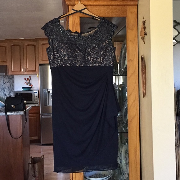 Xscape Dresses & Skirts - Xscape mesh dress